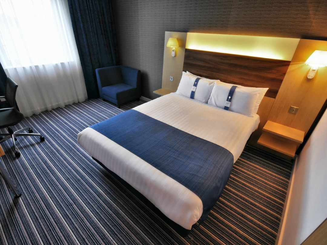 Leigh酒店住宿-Holiday Inn Express Leigh - Sports Village By IHG