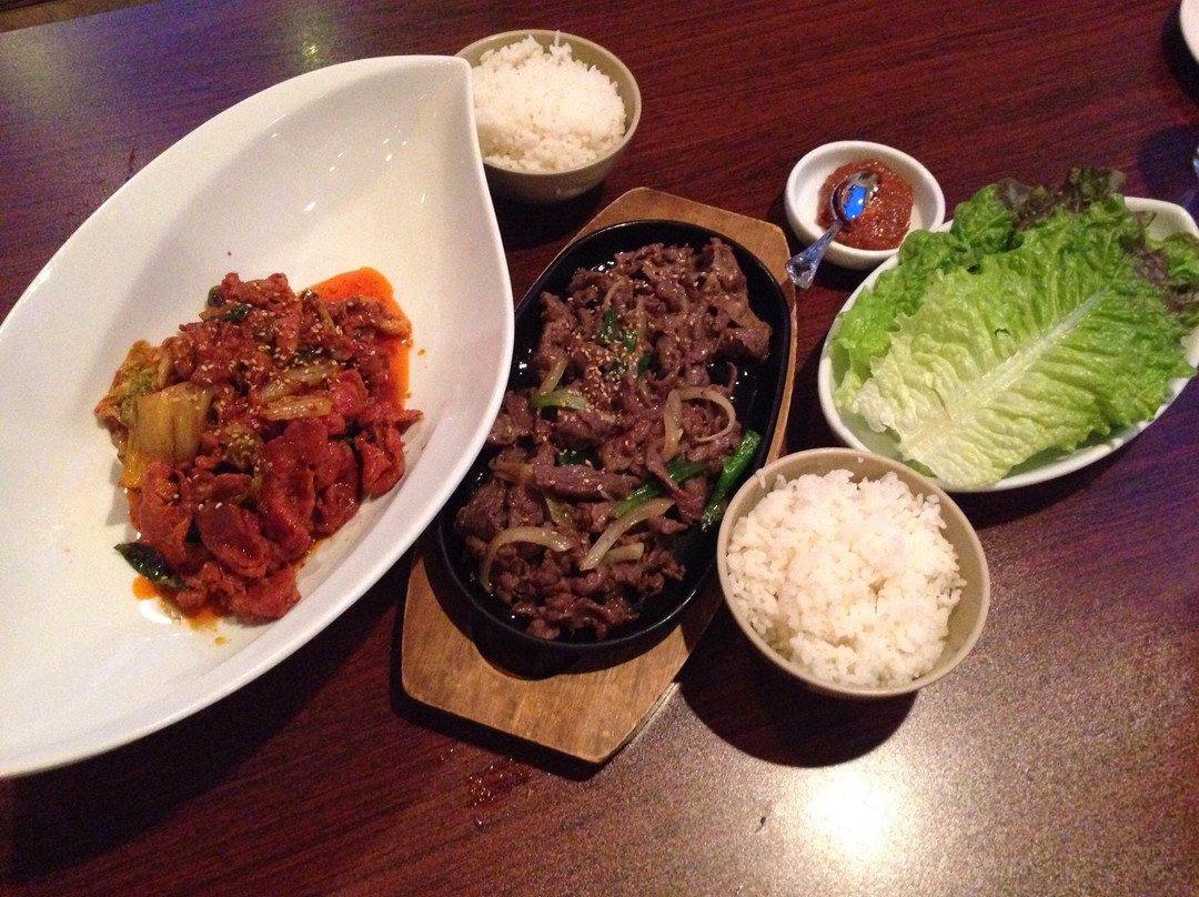 August Moon Restaurant