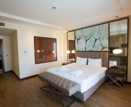 伊波罗之星贝利斯酒店