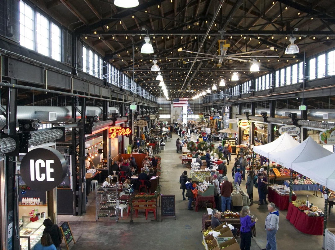 Pybus Public Market景点图片