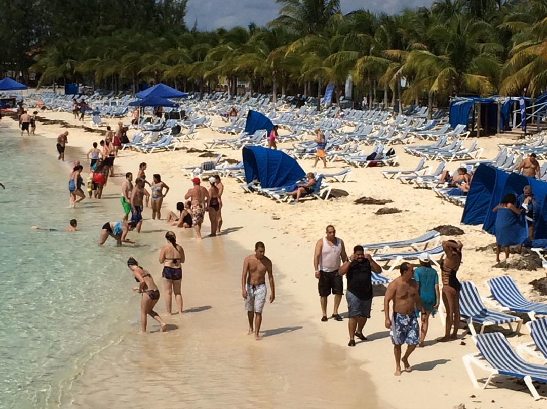 Bajari Beach-Grand Turk必去景点