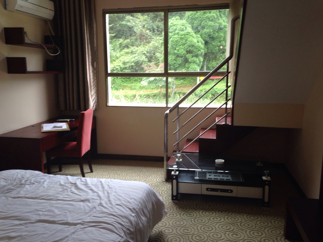 奥源大酒店主图