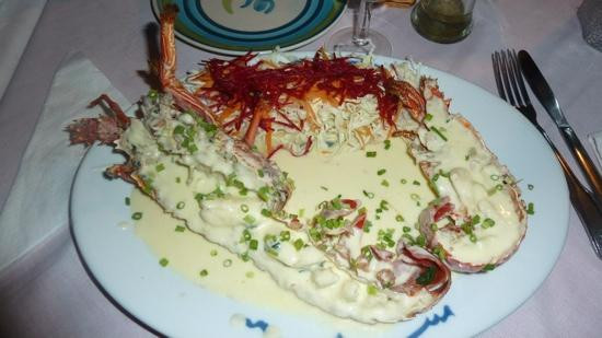 Leslie Restaurant