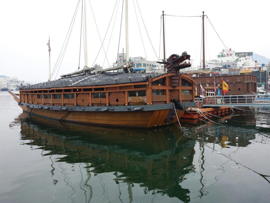 Geobukseon (Turtle Ship)-统营市必去景点