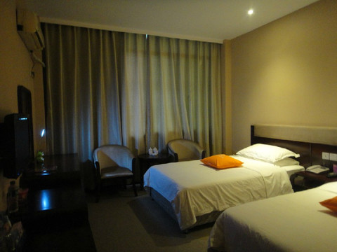 兴文大酒店主图