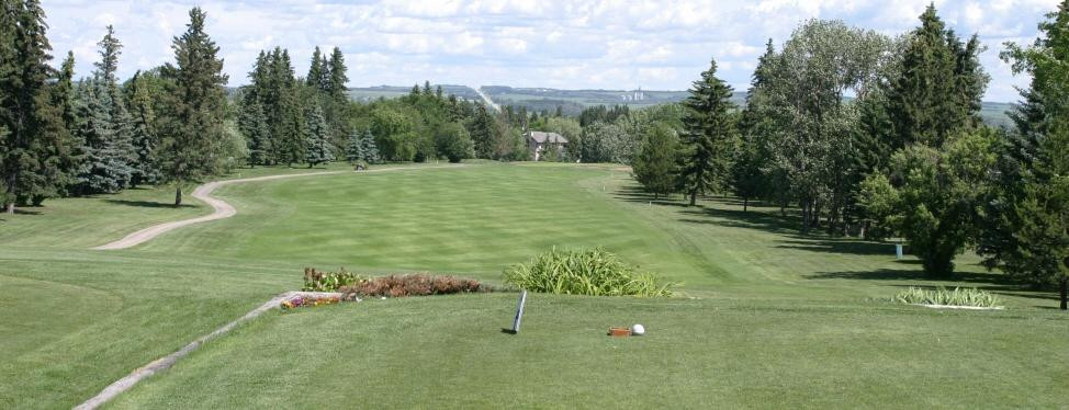 Lacombe Golf & Country Club景点图片