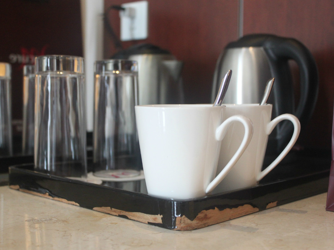 华腾美居酒店主图