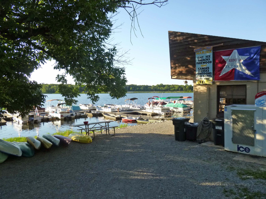 Little Grassy Lake Campground & Marina