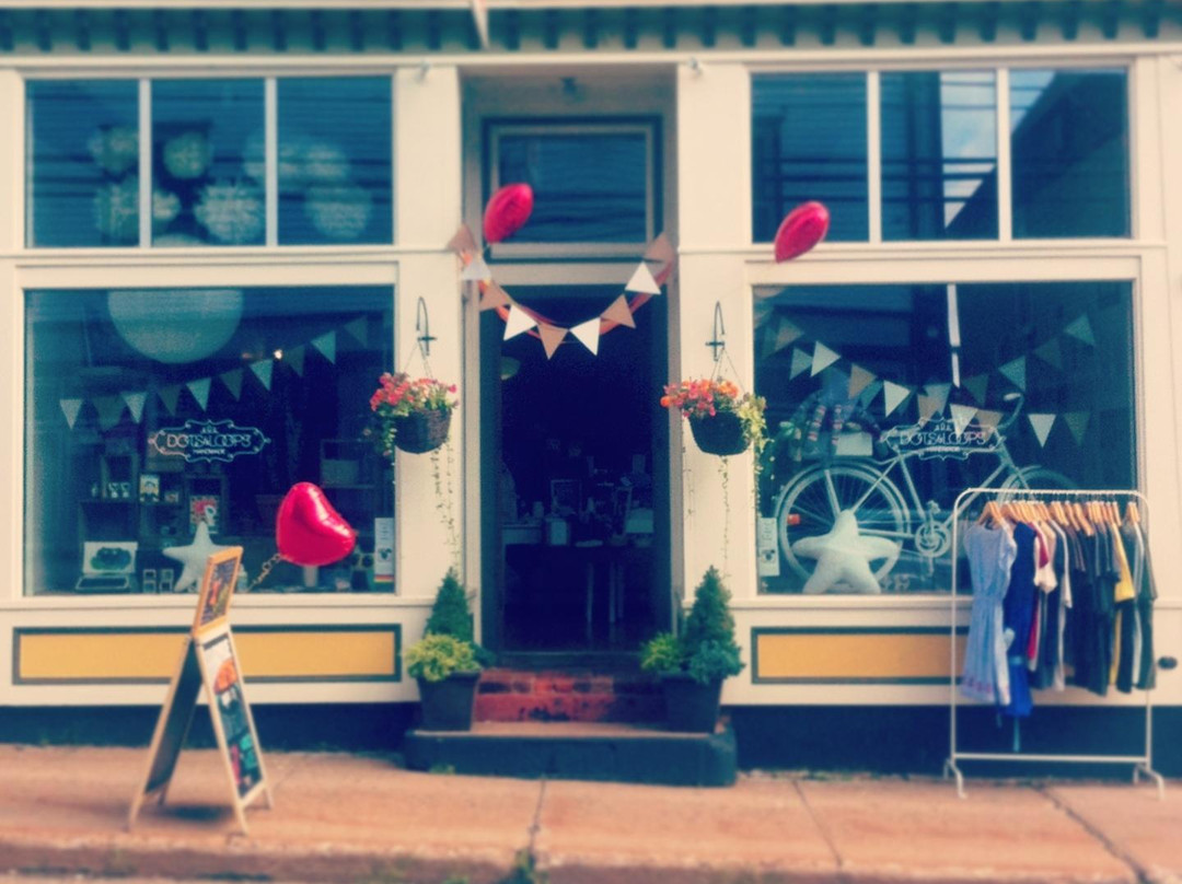 Dots & Loops-卢嫩堡必去景点