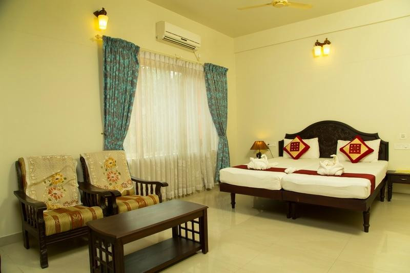 Poovar酒店住宿-Hotel Geethu International