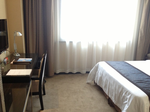 格丽酒店(虹桥机场吴中路店)主图