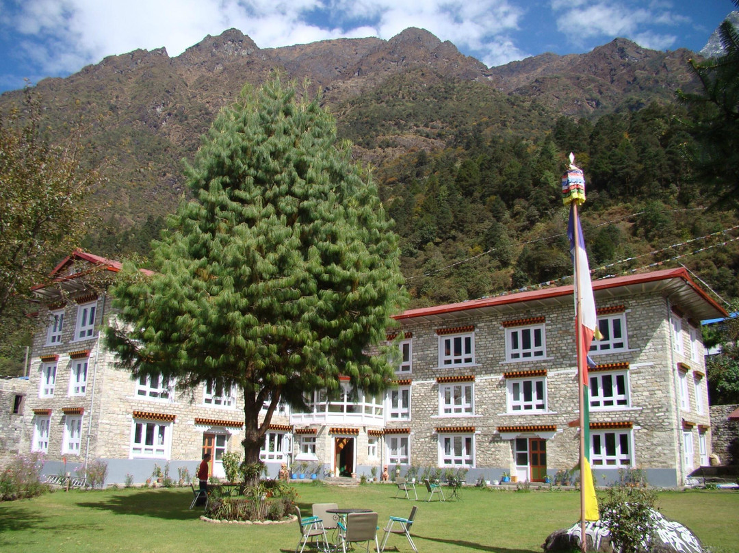 Everest Summit Lodge Lukla