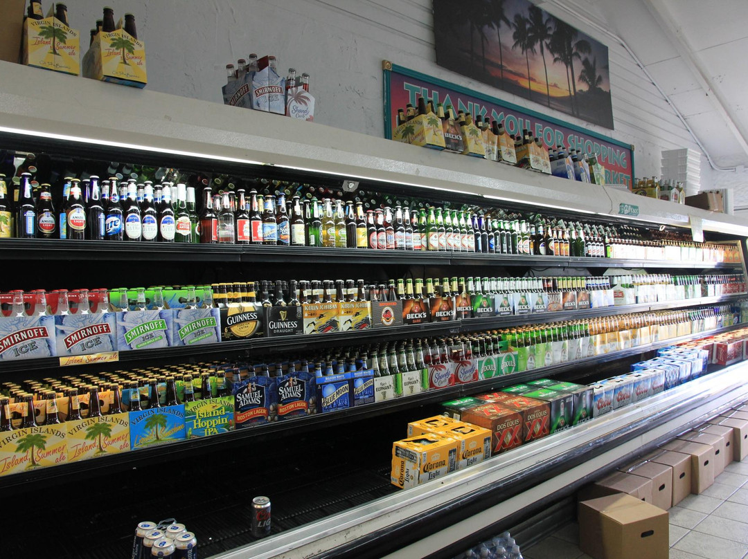 Dolphin Market-克鲁兹湾必去景点