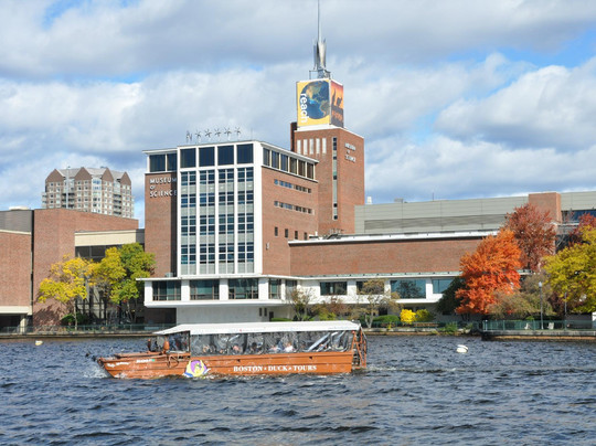 波士顿水鸭车旅游-波士顿必去景点