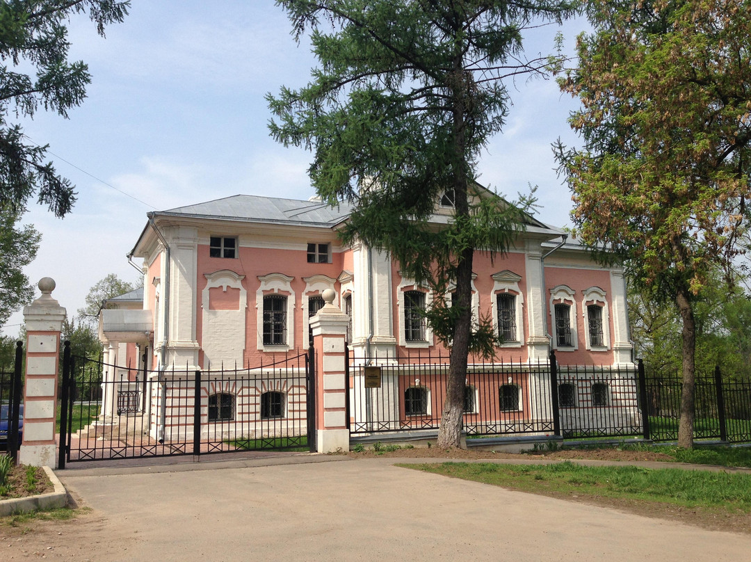 Lopasnya-Zachatyevskoye Manor House and Museum景点图片