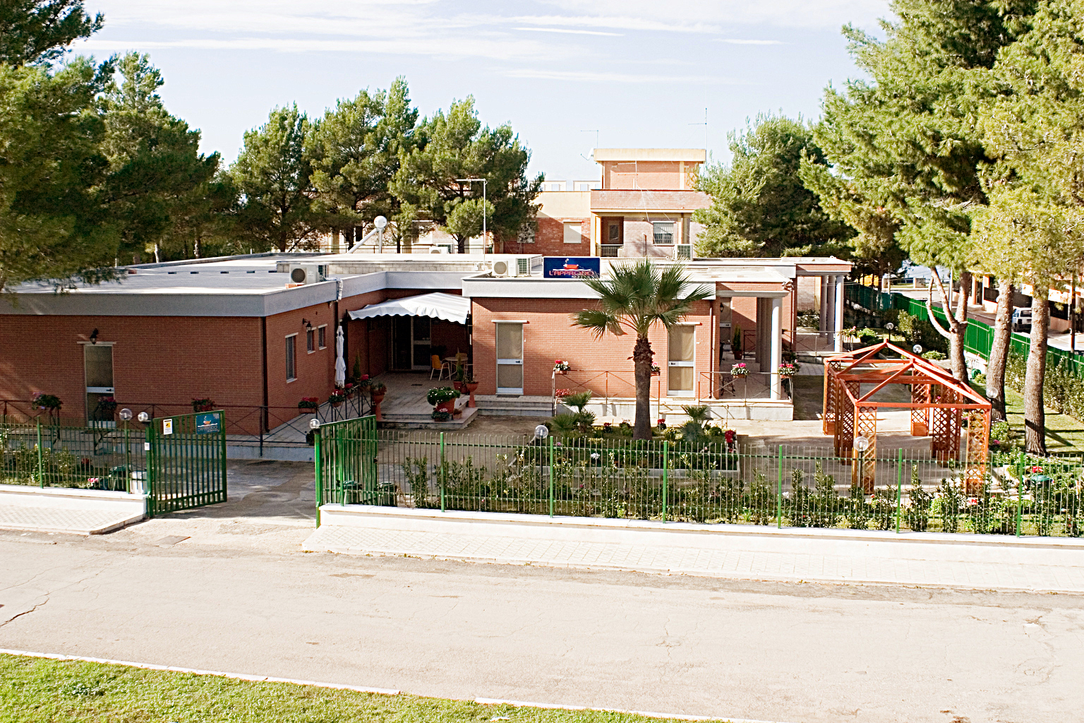 Albergo L'Approdo-官方