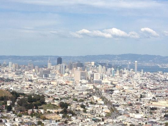 双子峰-旧金山必去景点