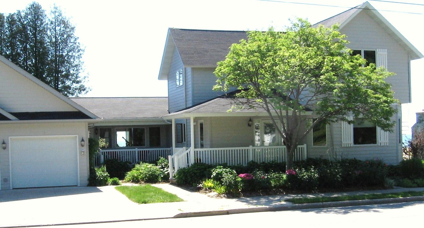 The Harbor Inn-官方