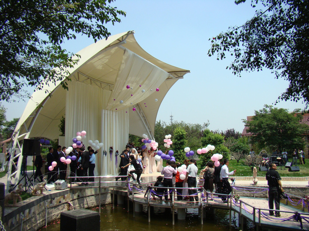 御景花园假日酒店主图