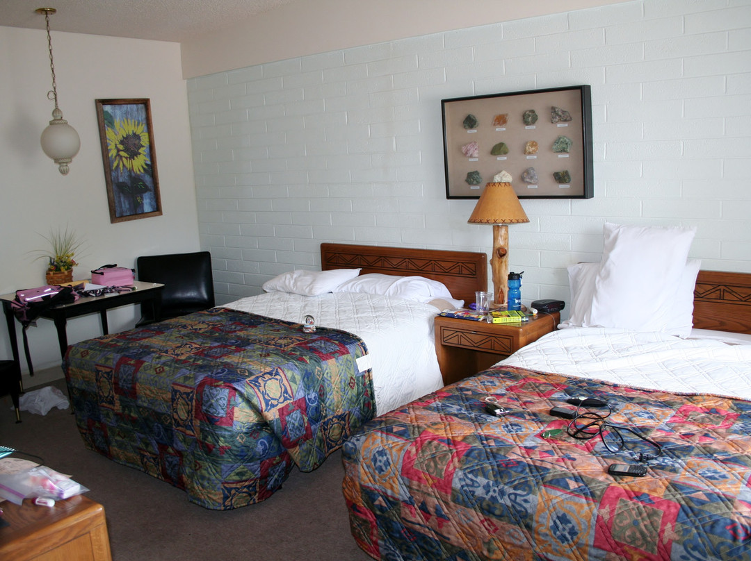 皮奇斯普林斯酒店住宿-Grand Canyon Caverns Inn