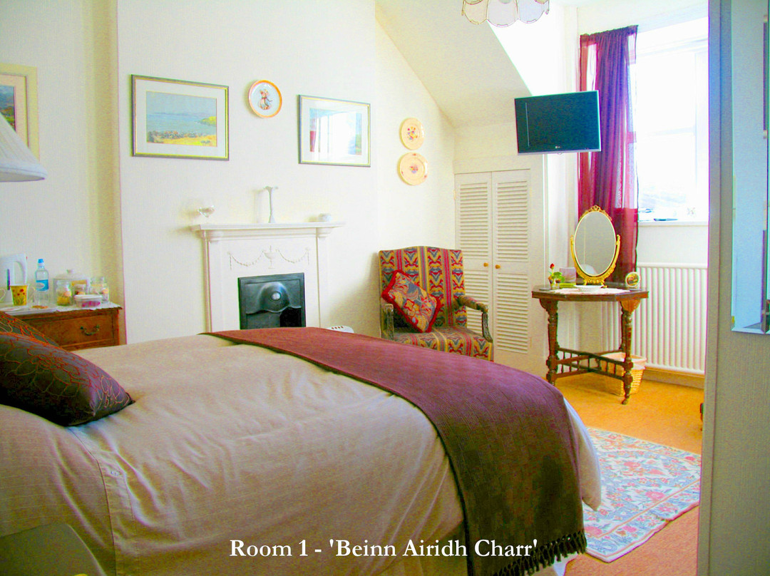 Kirkhill House Bed and Breakfast主图