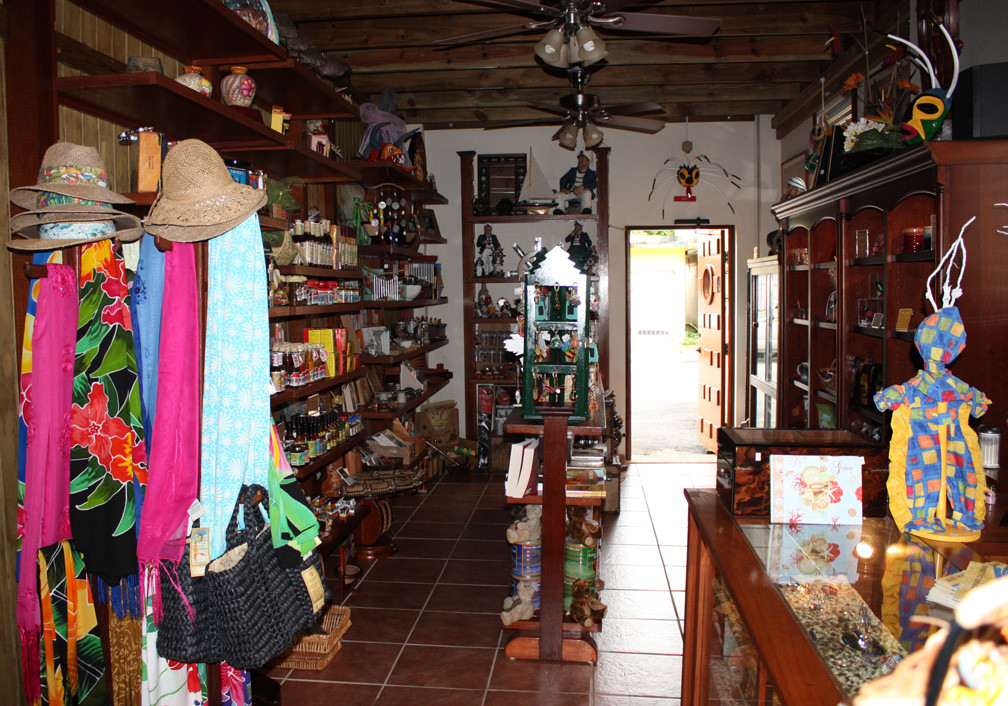 Caribbean Trading Company Store-Palmer必去景点