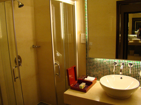 美爵深圳东方银座酒店主图