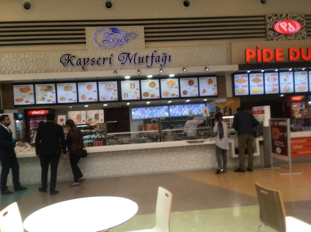 Hilvan餐馆和美食-Ziyafe Kayseri Mutfagi