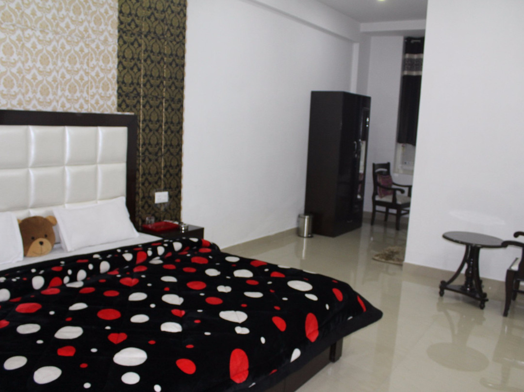 Hotel Grand Haveli Restaurant & Resort