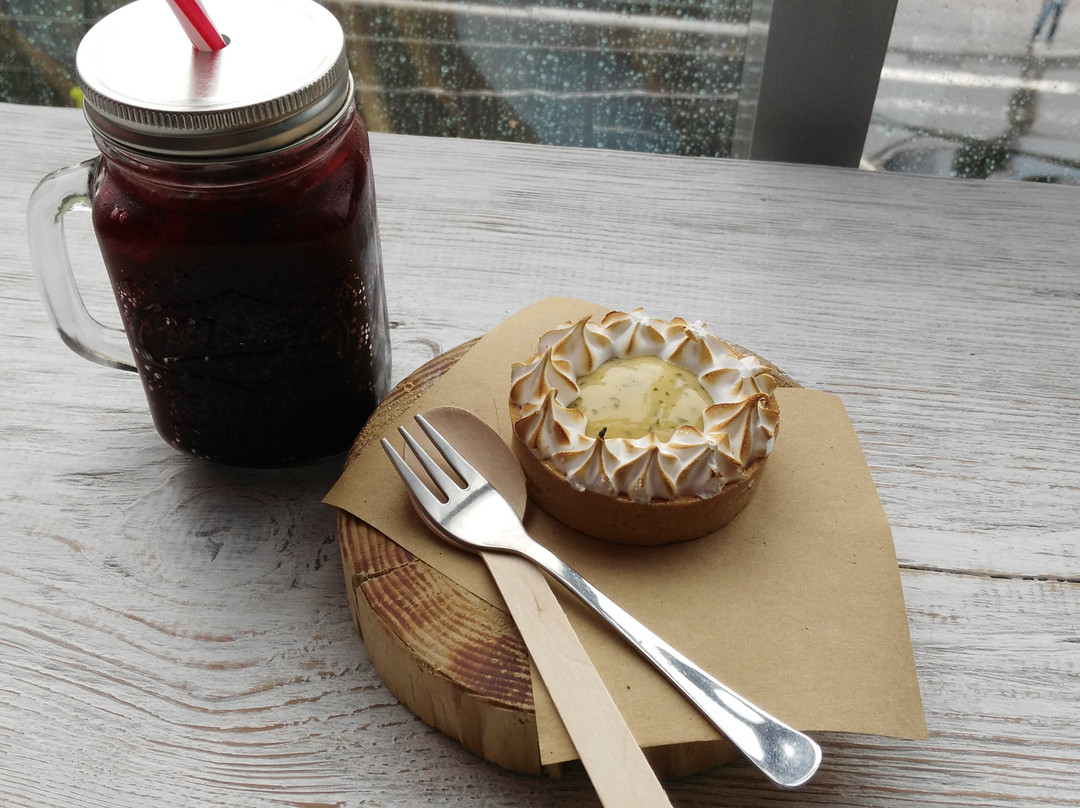 Happiness HOME Bakery