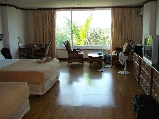 Opol酒店住宿-克里斯科酒店