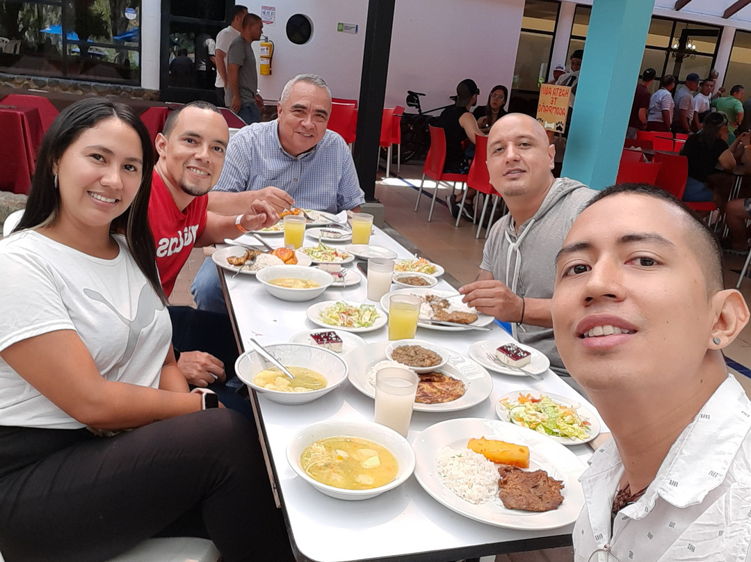 Centro Vacacional Comfandi Lago Calima主图