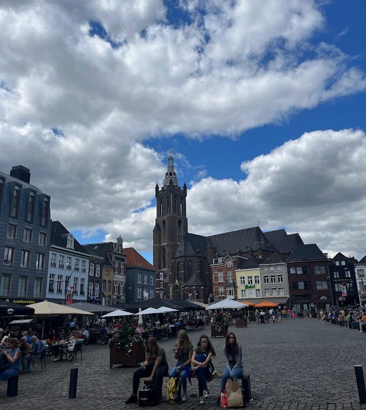 Stadhuis Roermond-鲁尔蒙德必去景点