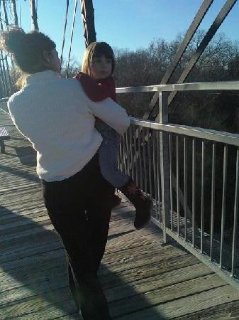 Faust Street Bridge-新布朗费尔斯必去景点