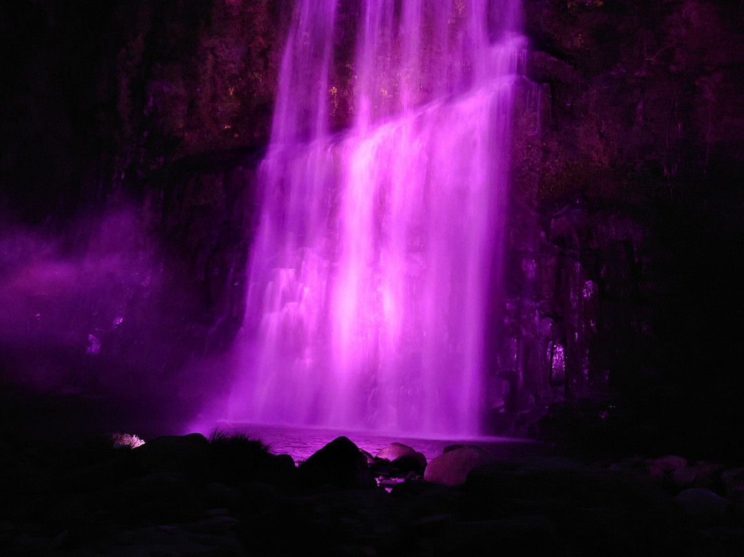 Sakuradaki Waterfall景点图片