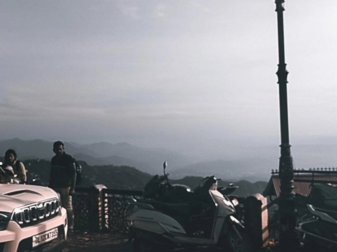 N3N Ganga Retreat by Stotrak主图