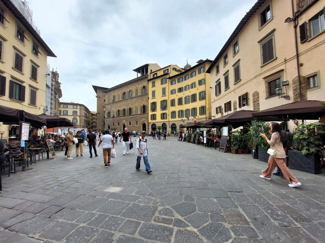 Piazza San Firenze-佛罗伦萨必去景点