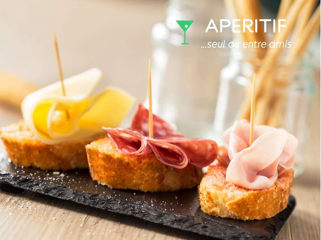 钟楼玛曼德酒店主图