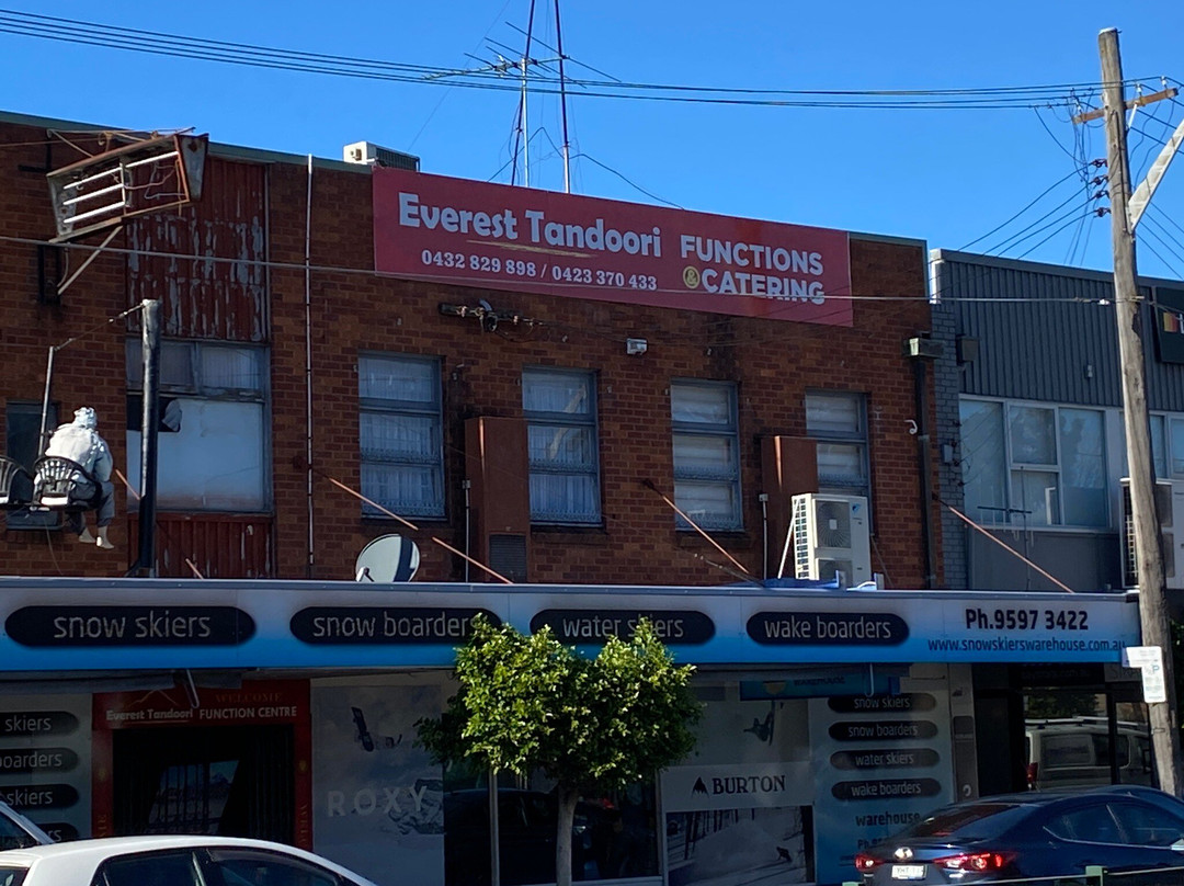 Everest Tandoori Function Centre