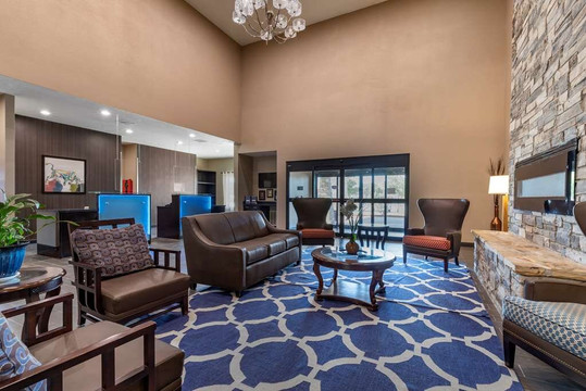 Best Western Plus Big Lake Inn主图