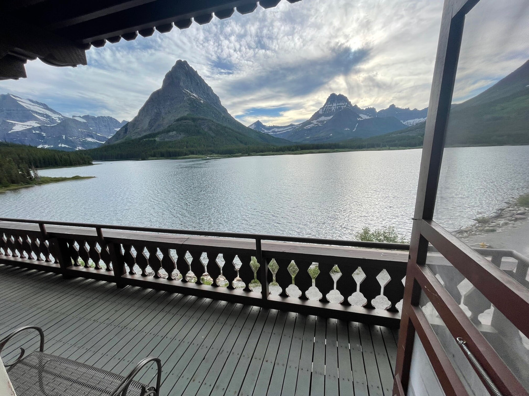 冰河群酒店主图