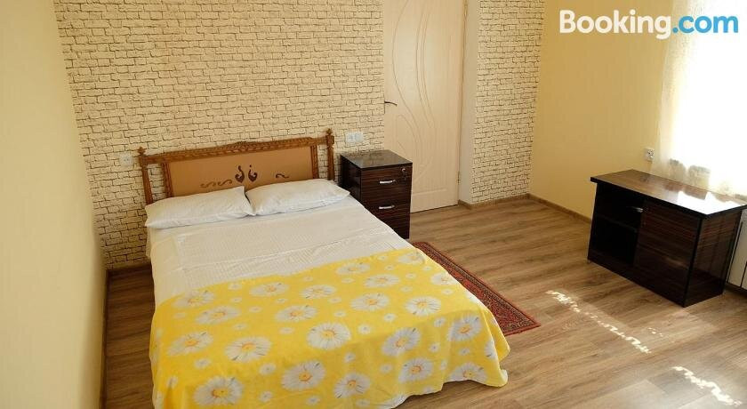 Hotel Ashot Erkat