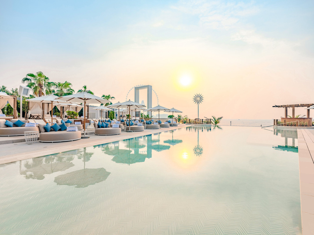 COVEBEACH, La Vie-JBR