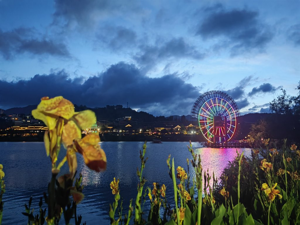 丹寨万达锦华酒店主图