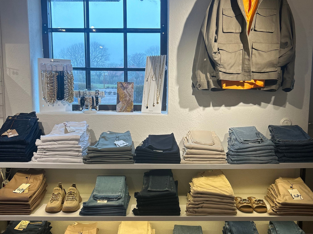 Butikerna pa garden-巴斯塔德必去景点