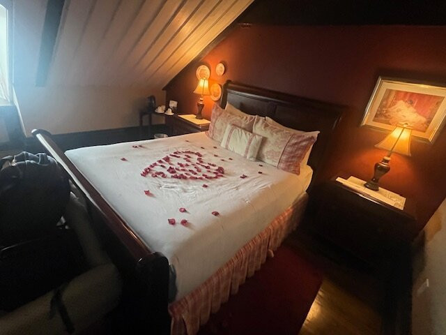 勒克罗斯圣路易酒店主图