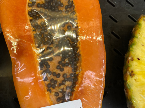 Walmart-普拉亚德尔卡曼必去景点