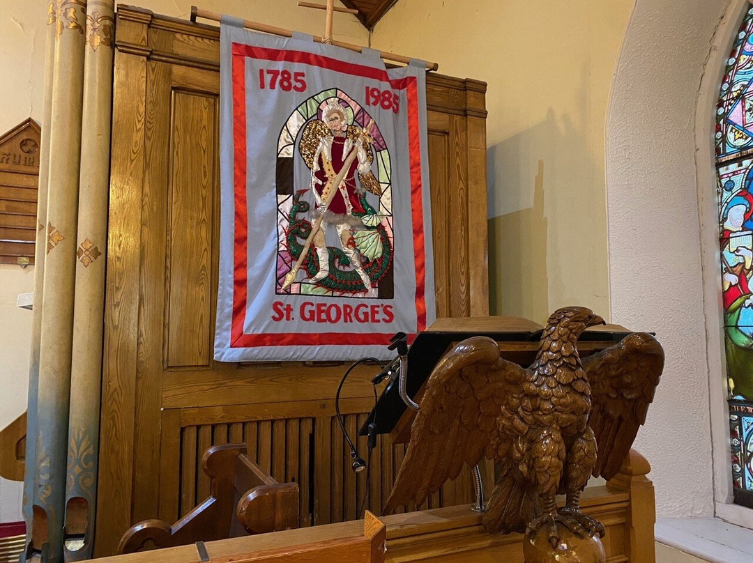 St. George's Anglican Church & Graveyard景点图片