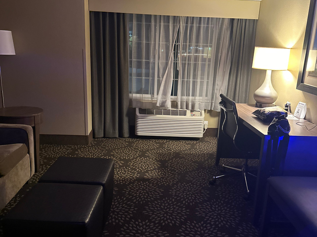 Best Western Columbia River Waterfront Hotel Astoria主图