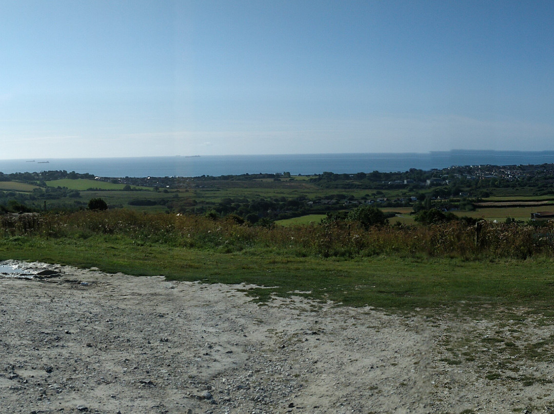 Brading Down Lookout Point景点图片